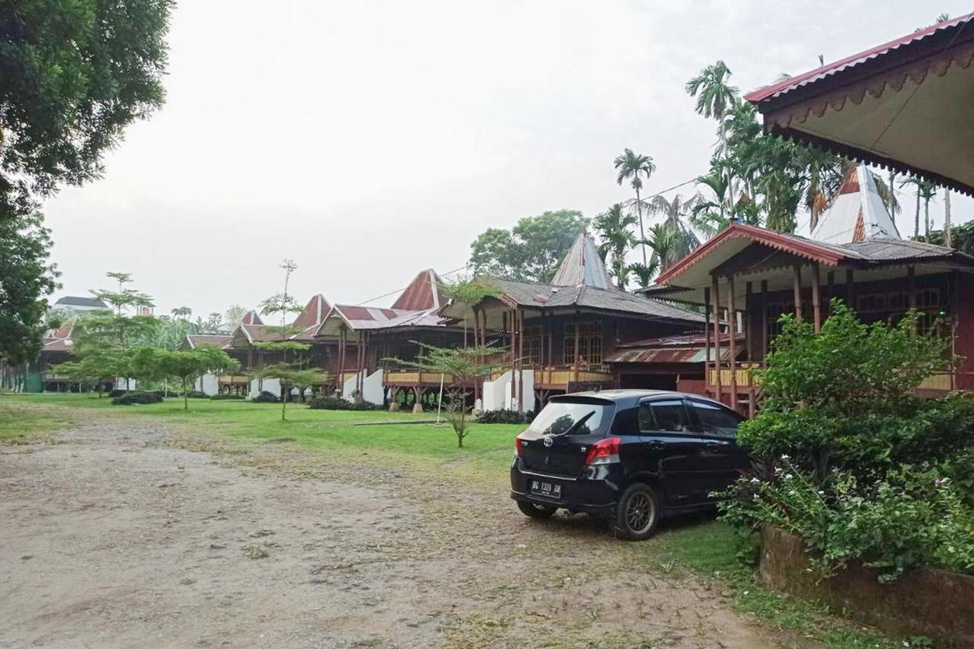 Hotel Pantai Panjang Bengkulu Redpartner Zewnętrze zdjęcie